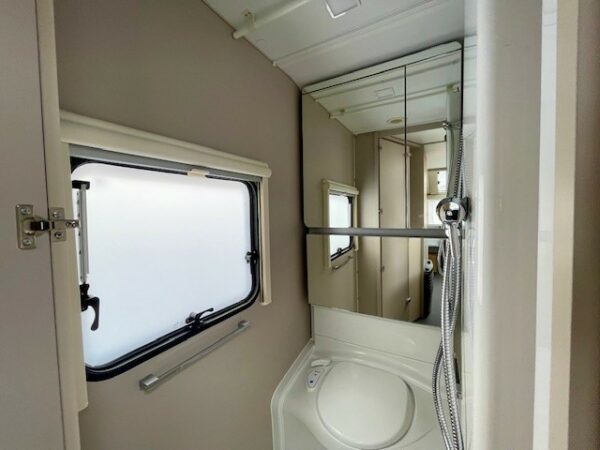 Adria Adora 522 Up- Neu - Image 4