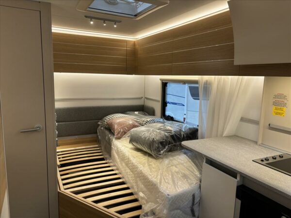 Adria Adora 472 Hoch- Neu - Image 5