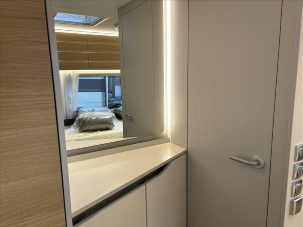Adria Adora 472 Hoch- Neu - Image 4