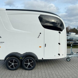 Humbaur Maximus 2700 Trailer mit Polsterung, Seitentüren und Schiebedach